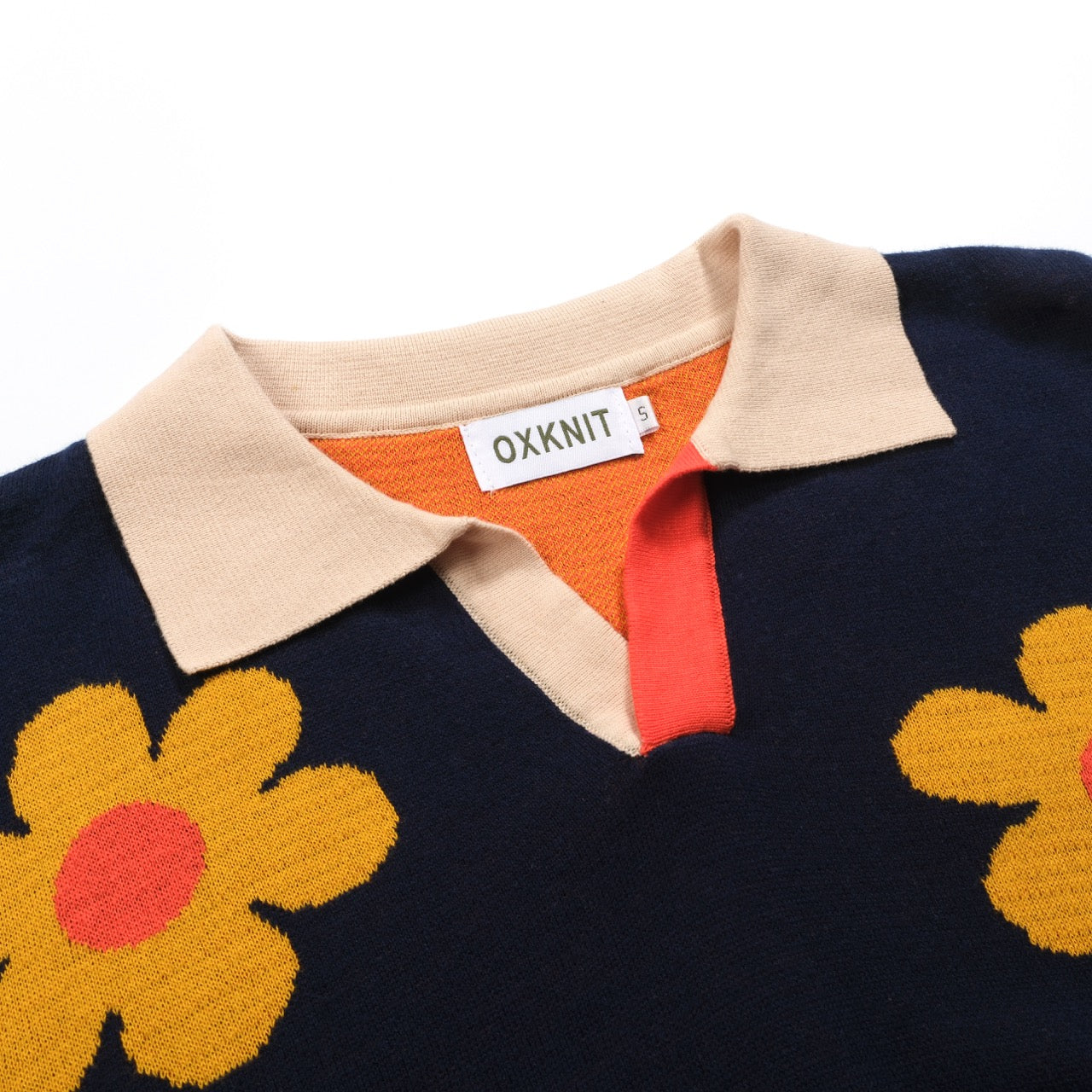 Vintage jacquard knitted V-neck floral shirt for men