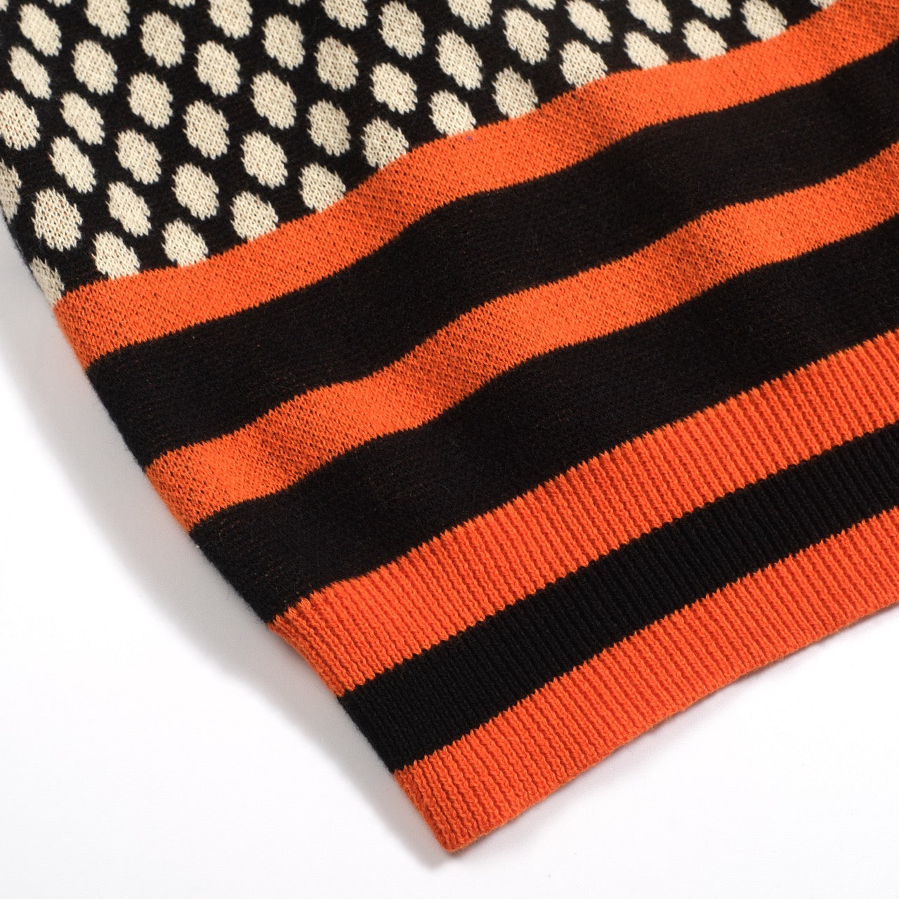 Retro Jacquard Knit V-Neck T-Shirt for Men