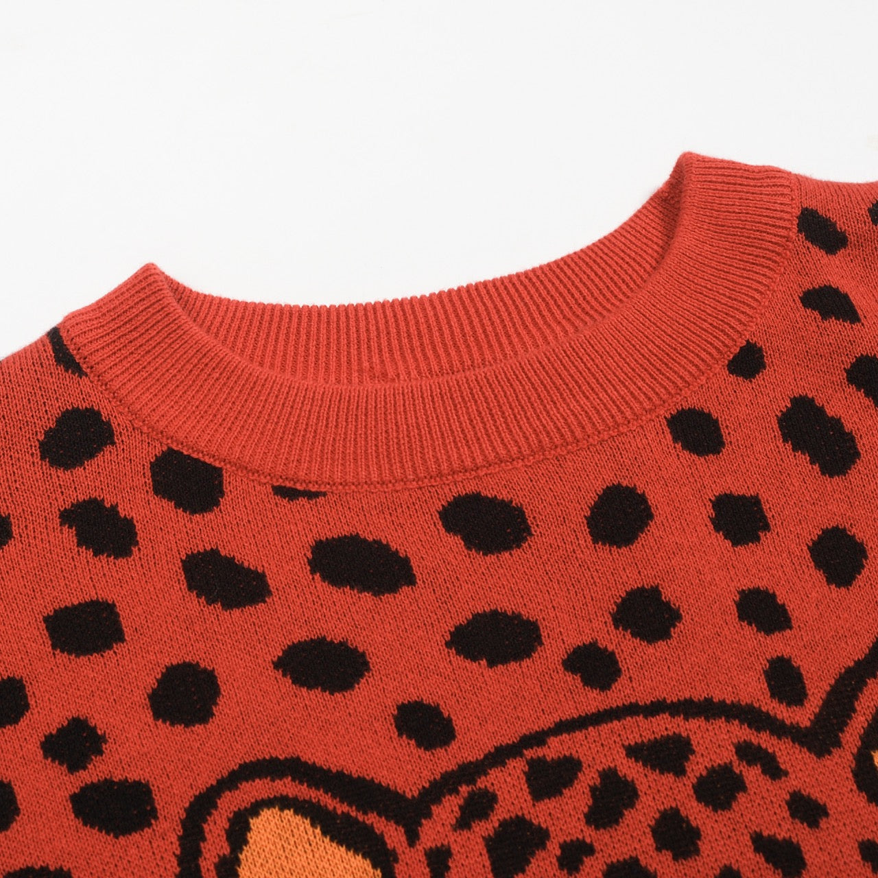Red leopard vintage jacquard jumper for men
