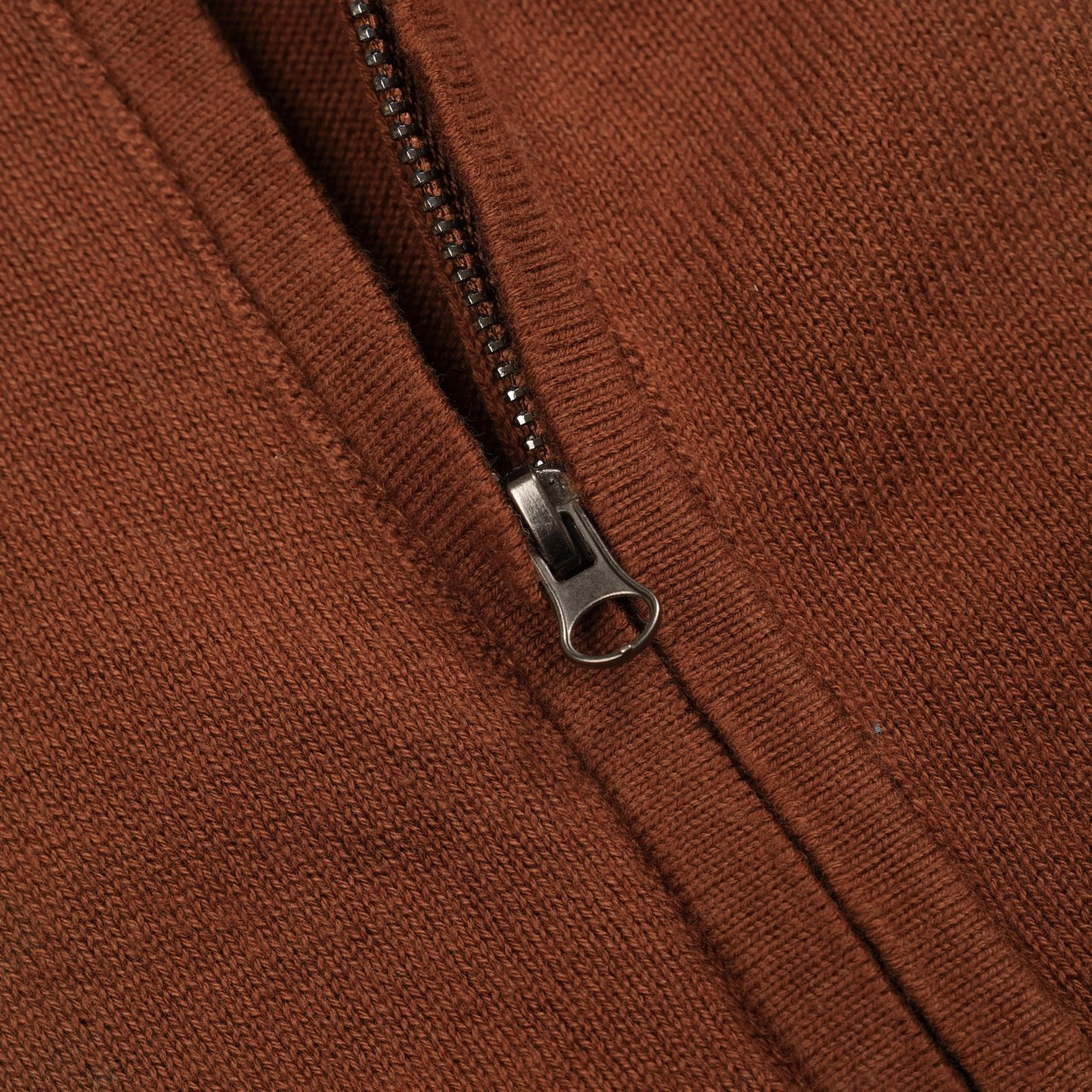 Vintage knitted zip-up cardigan for men, brown striped