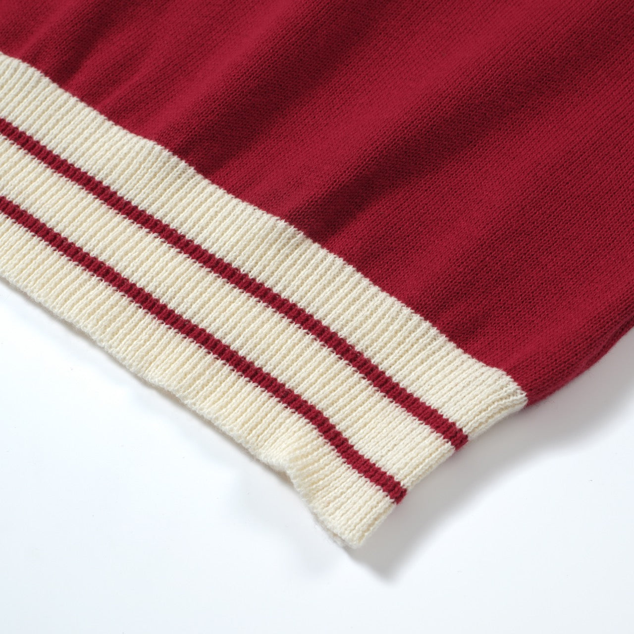 Red Knit Polo Mod 60s for Men – Retro Casual Shirt with Contrast Details