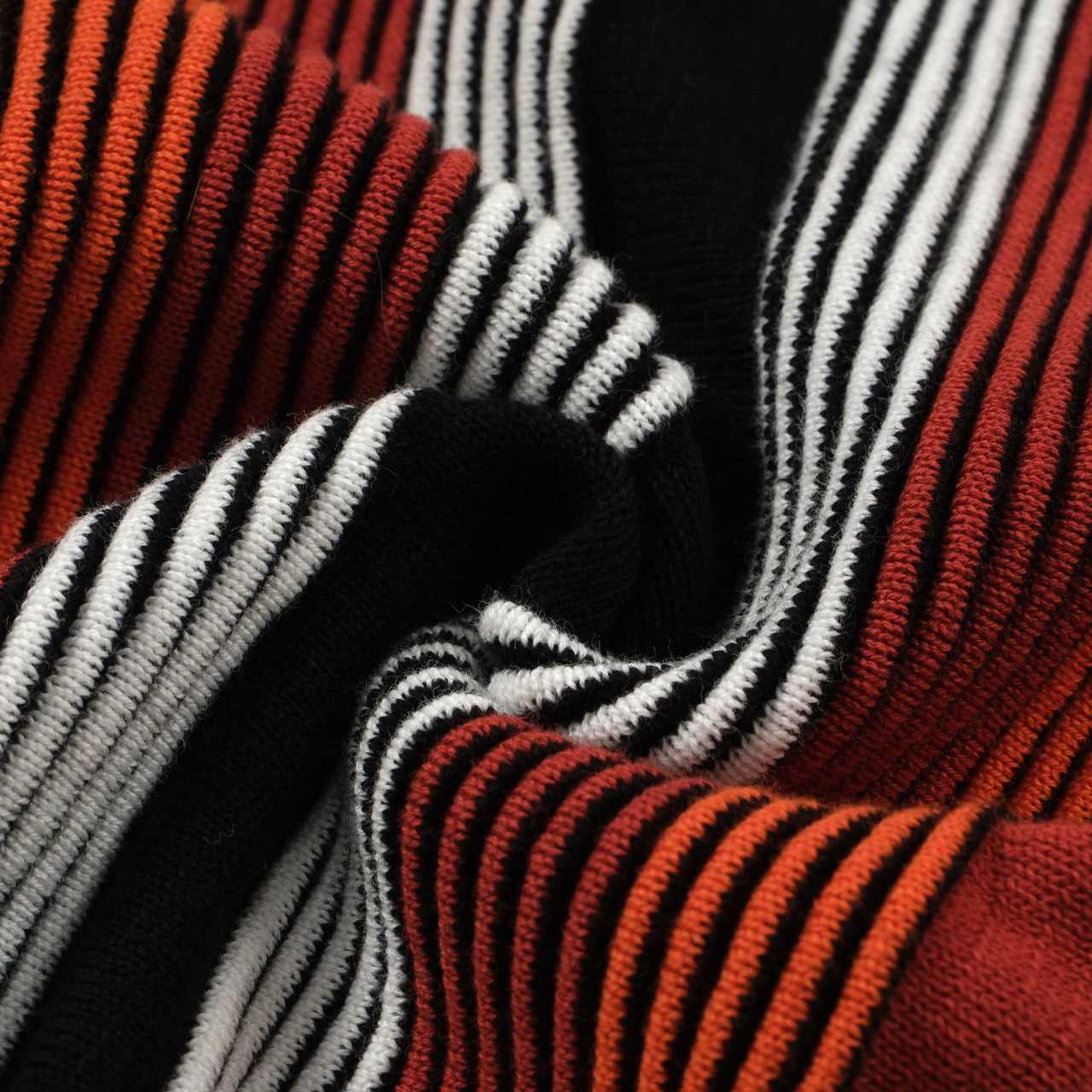 Men's Retro Stripe Knitted Zip Polo – 60s Mod Style in Dark Red and Black