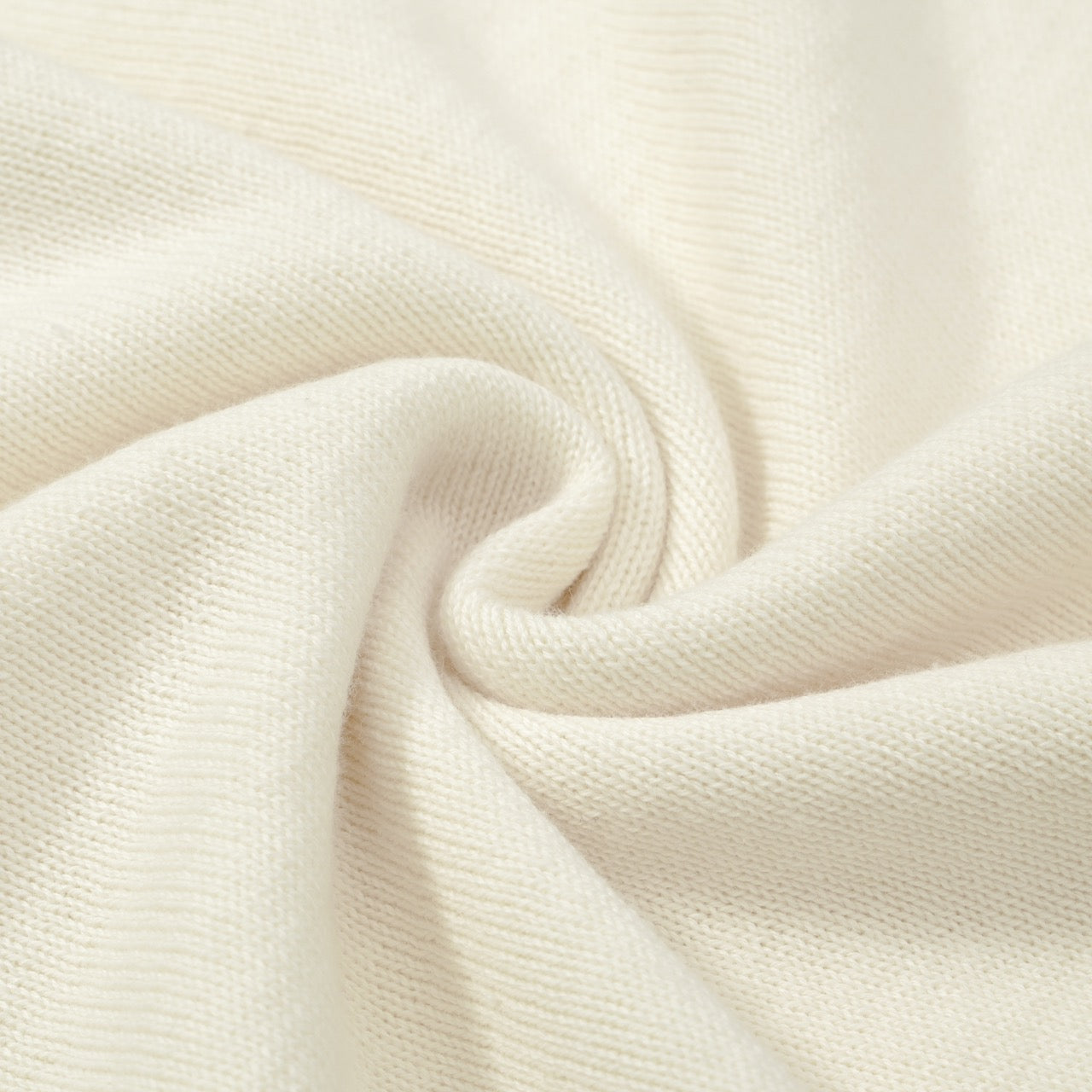 Cream mesh t-shirt for men with green stripes – 1970s Mod racing style