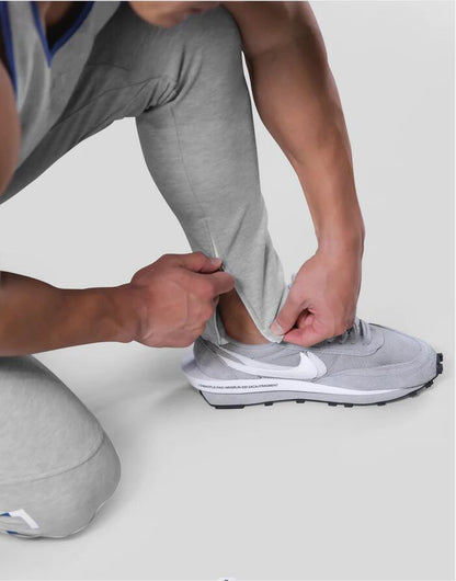 Core V3 Jogging Trousers for Men