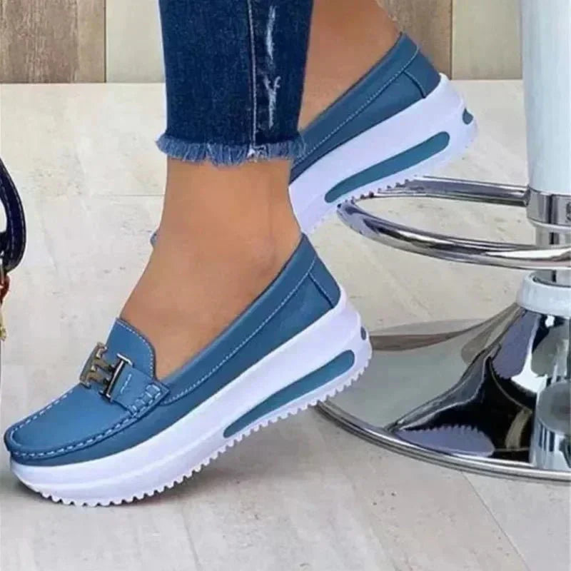 Pat | Streamlined Orthopaedic Shoes