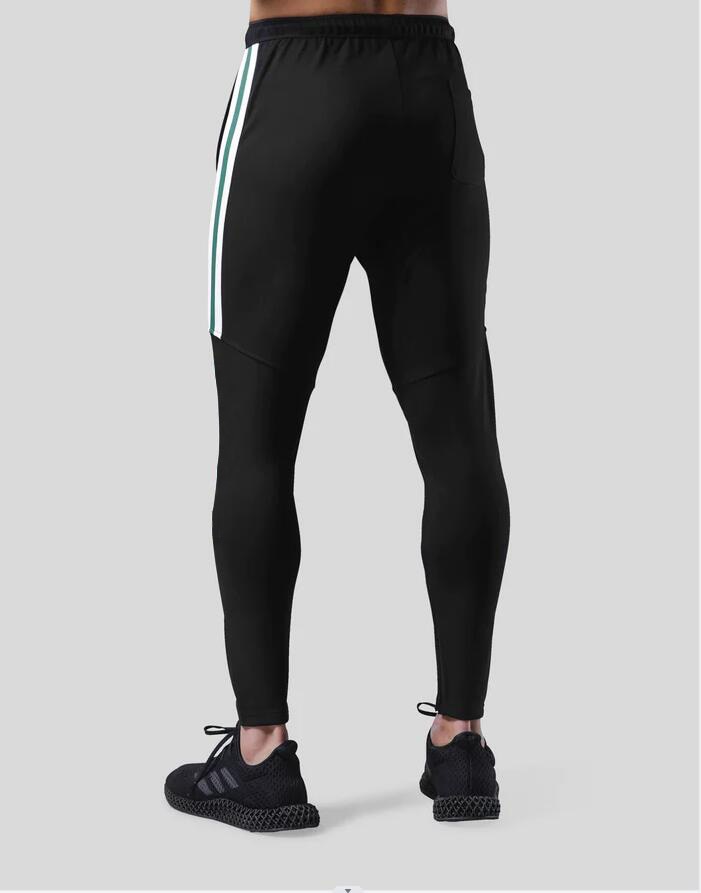 Core V3 Jogging Trousers for Men