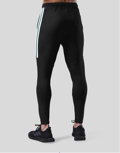 Core V3 Jogging Trousers for Men