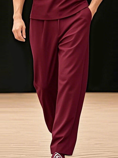 Versatile matching outfit that's easy to travel with