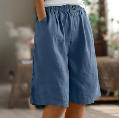Nastassia – Relaxed fit shorts with pockets