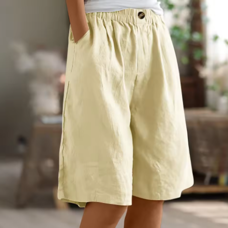 Nastassia – Relaxed fit shorts with pockets