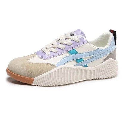 Lina – The Urban Sneaker with a Touch of Style