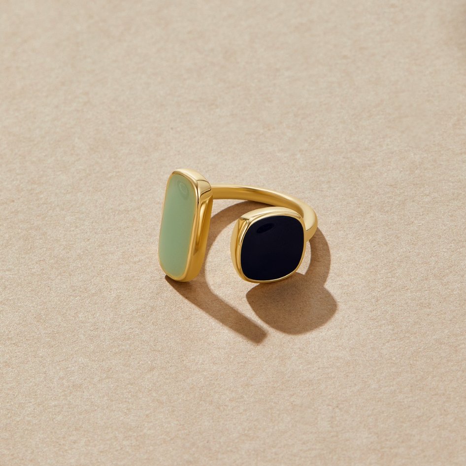 Pur - Unique Wrapped Ring