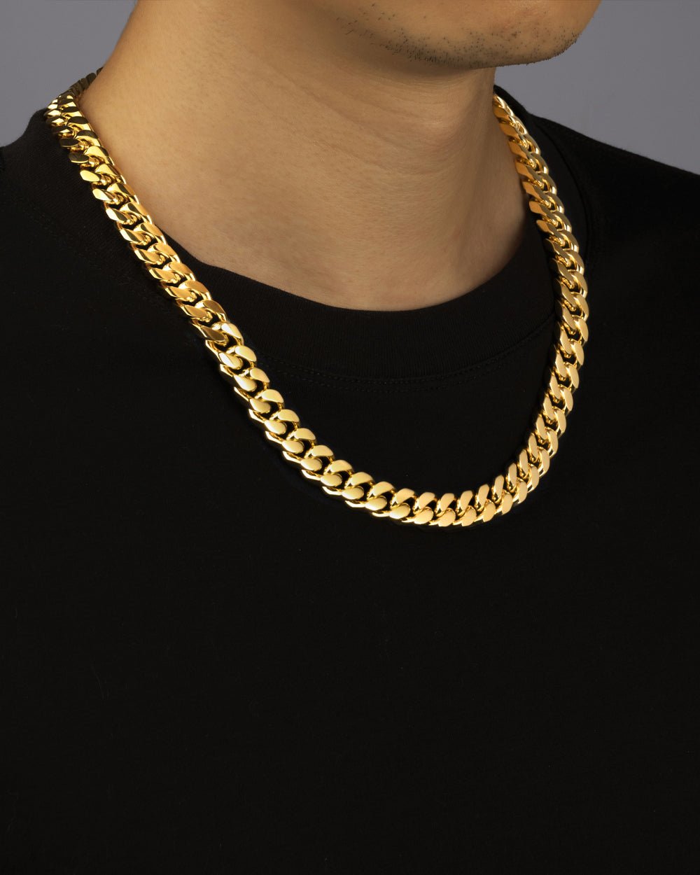 CLEAN CUBAN CHAIN IN A BOX - 11MM GOLD
