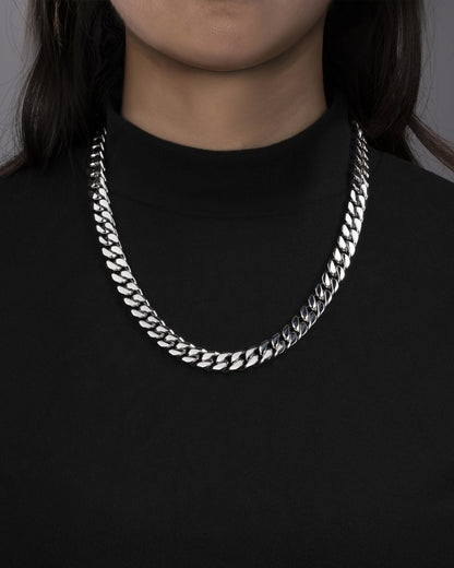 CUBAN CHAIN IN A NEAT BOX - 11MM