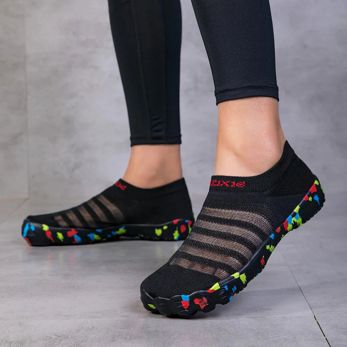 Unisex Black Quick-Dry Aqua Shoes for Beach and Sports