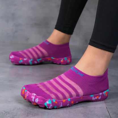 Unisex Black Quick-Dry Aqua Shoes for Beach and Sports