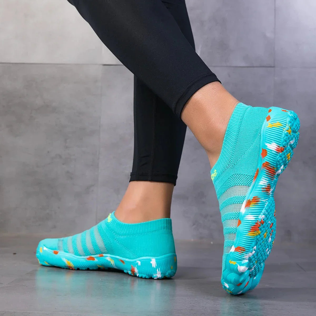 Unisex Black Quick-Dry Aqua Shoes for Beach and Sports