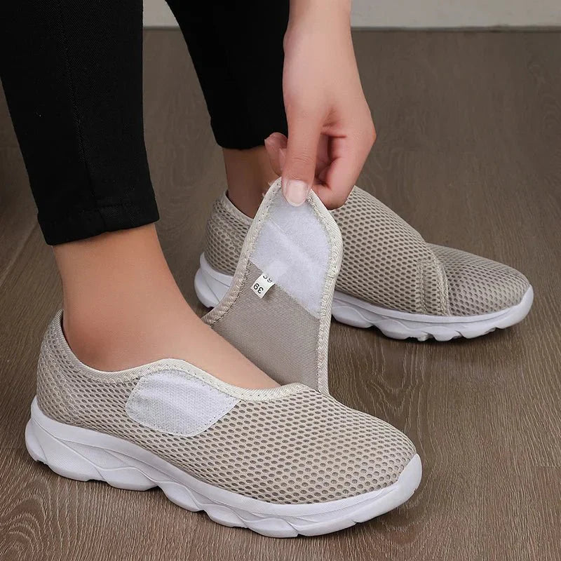 Unisex Comfortable Wide Breathable Shoes with Rubber Sole