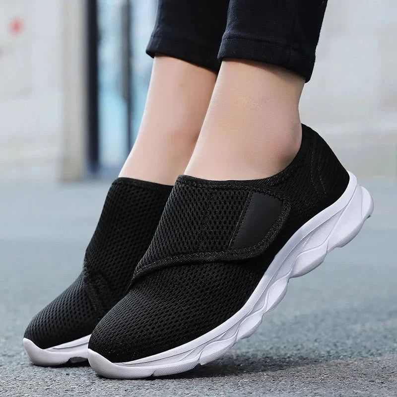 Unisex Comfortable Wide Breathable Shoes with Rubber Sole