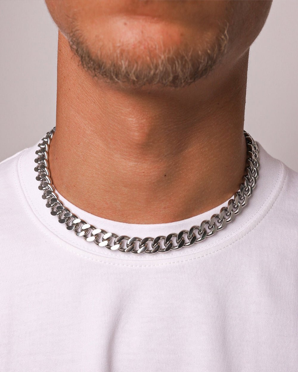 CLEAN CUBAN CHAIN. - 12MM