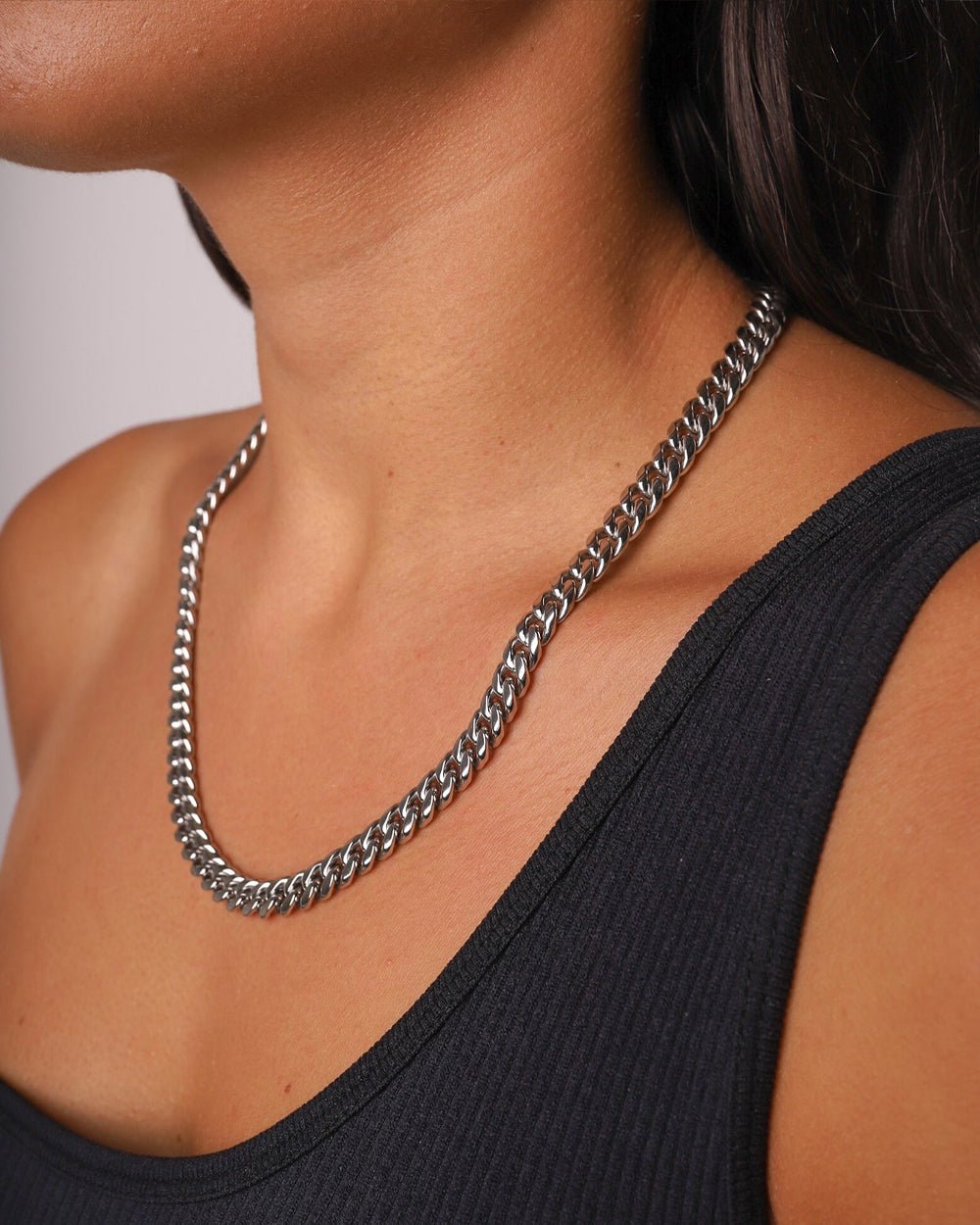 CLEAN CUBAN CHAIN. - 6MM