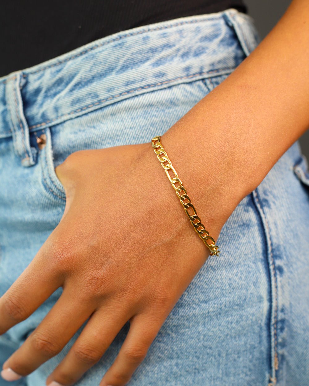 CLEAN FIGARO BRACELET - 5MM GOLD