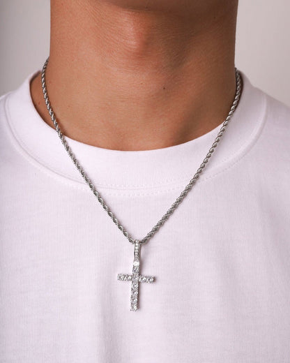 CROSSED PIECE PENDANT.