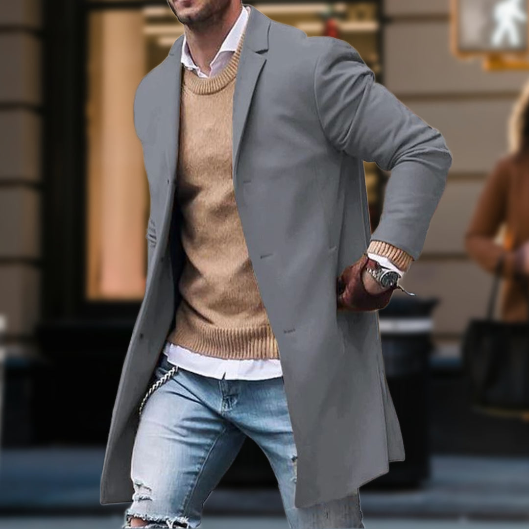 Cyrille – Elegant and Versatile Coat