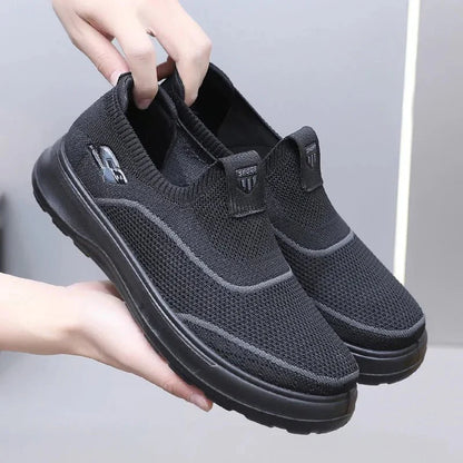 Men's Lightweight Breathable Sports Shoes Travel