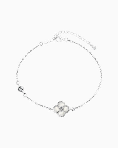 GLACÉ CLOVER BRACELET.