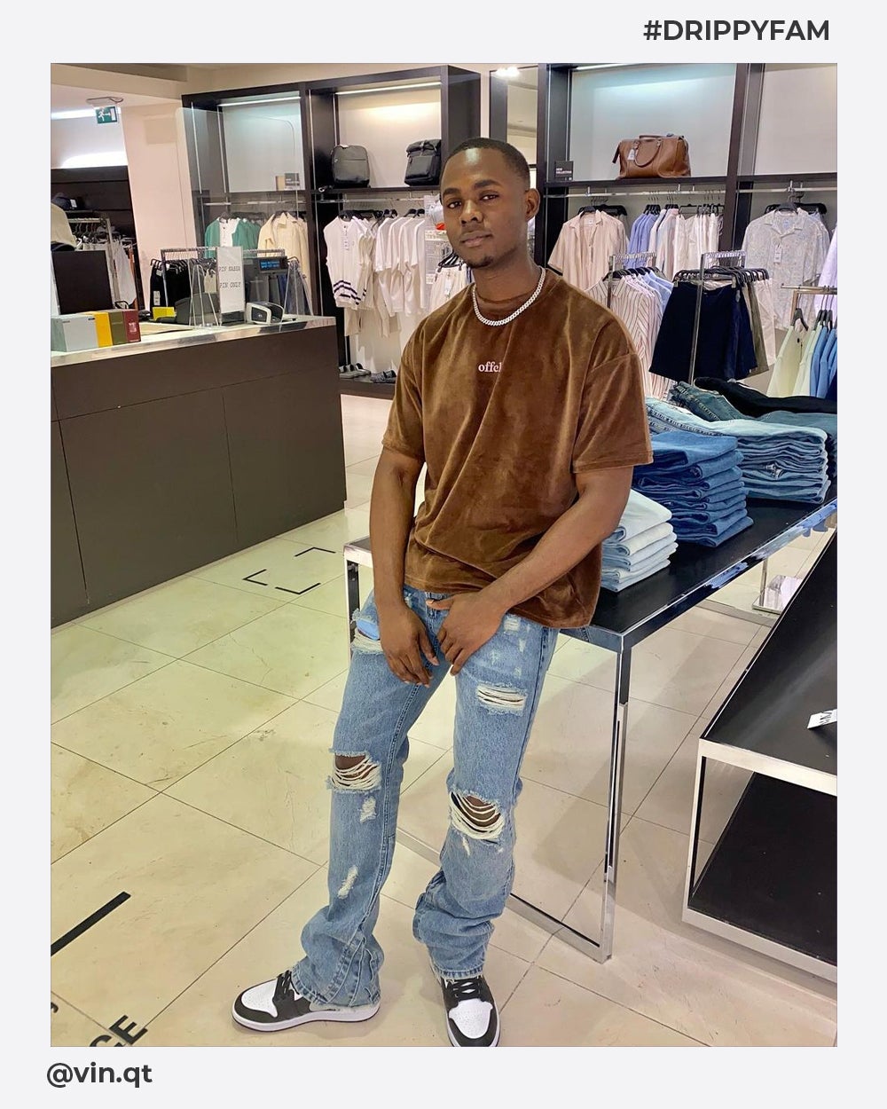ICY CUBANA CHAIN.