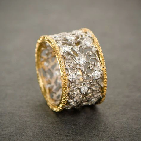 Mika - Vintage Zirconium Ring