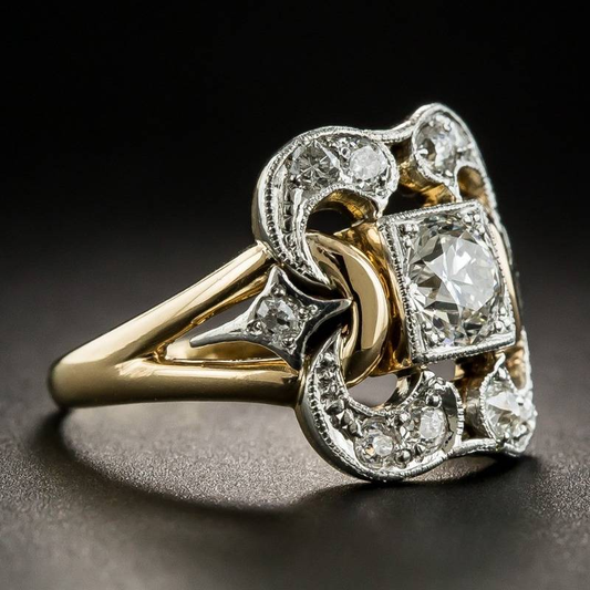 Vintage gold ring with zircon