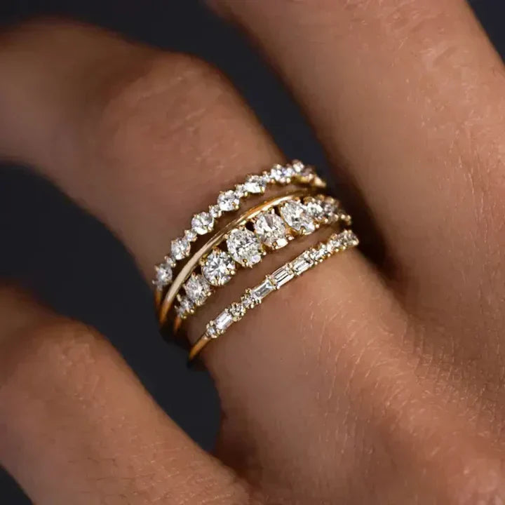 Elegant vintage zirconium ring