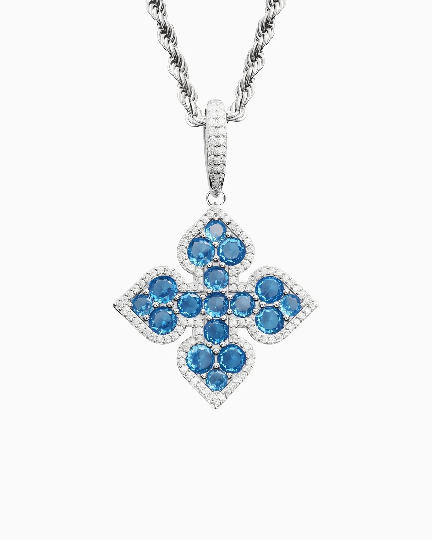 BLUE CLOVER MOISSANITE PENDANT.