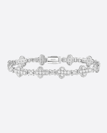STARS CROSS BRACELET IN MOISSANITE.
