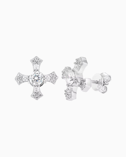 MOISSANITE STUDS.