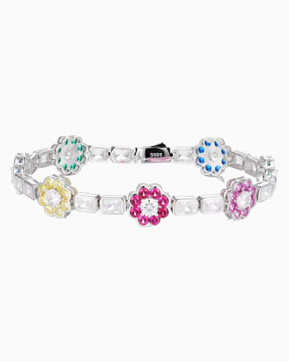 MOISSANITE FLOWER BAGUETTE BRACELET.