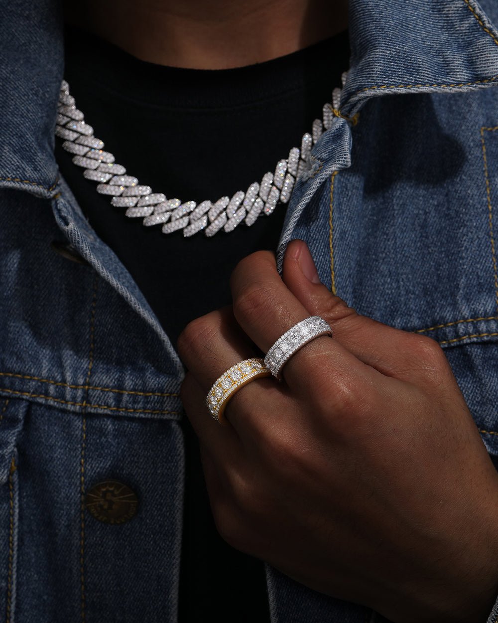 FROSTED MOISSANITE RING.