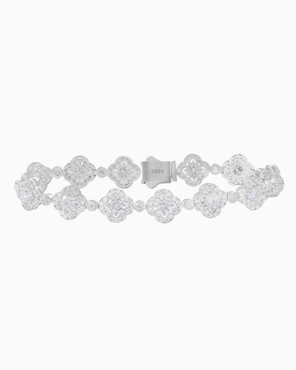 MOISSANITE GLACÉ CLOVER BRACELET.