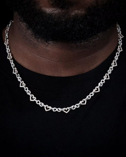 INFINITE HEARTS CHAIN IN MOISSANITE