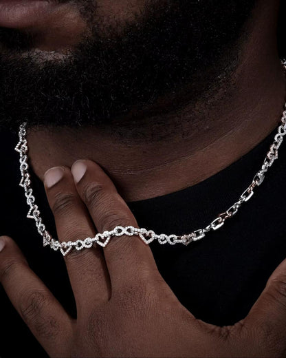 INFINITE HEARTS CHAIN IN MOISSANITE