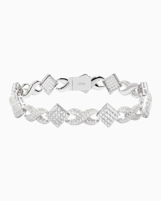 RHOMBUS INFINITY BRACELET IN MOISSANITE.
