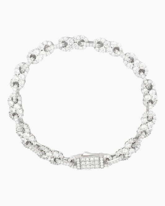 INFINITY MOISSANITE STONE LINK BRACELET.