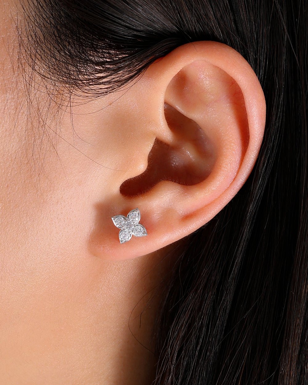 JASMINE CLIPS IN MOISSANITE.