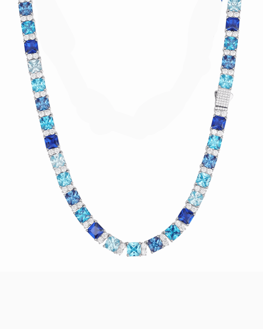 OCEAN BLUE MOISSANITE STONE CHAIN.