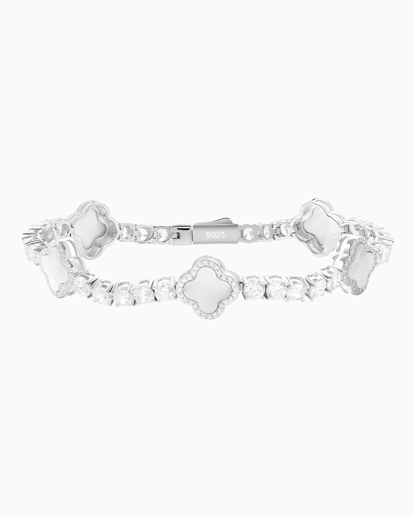 MOISSANITE CLOVER PEARL BRACELET.