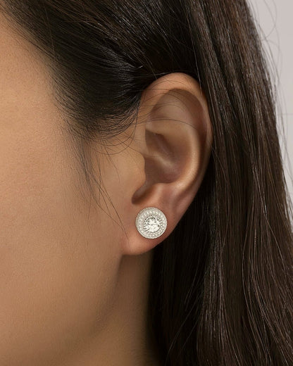 SPARKLING MOISSANITE EARRINGS.