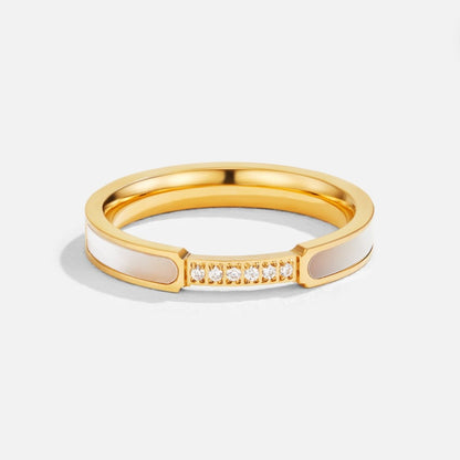 Unit - Pearl and Crystal Ring