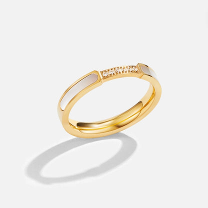 Unit - Pearl and Crystal Ring